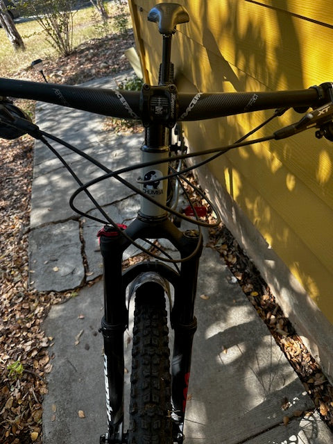 Pre-Owned CHUMBA Ursa LG. 29er ( October Special )